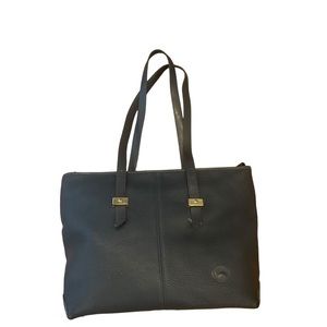 Vintage Dooney& Bourke metro tote